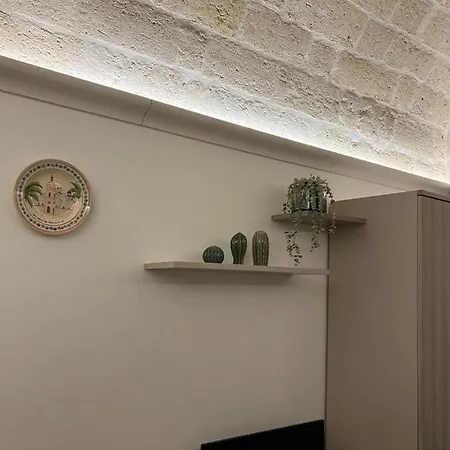 Apartment Iris