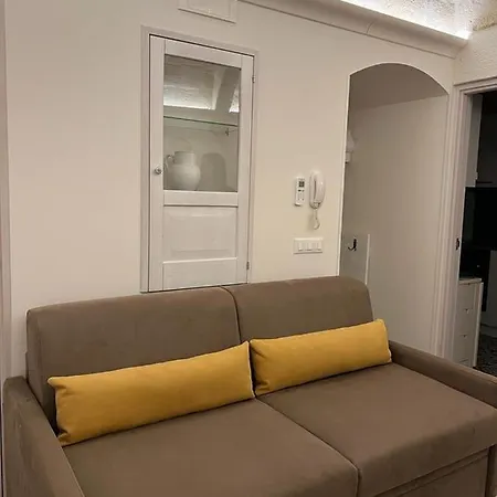 Apartment Iris *